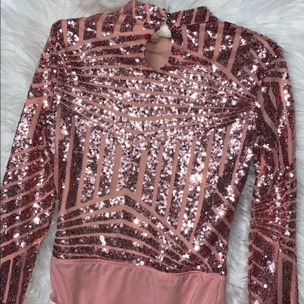 🔥Pink sequin body suit🔥 - Picture 4 of 4